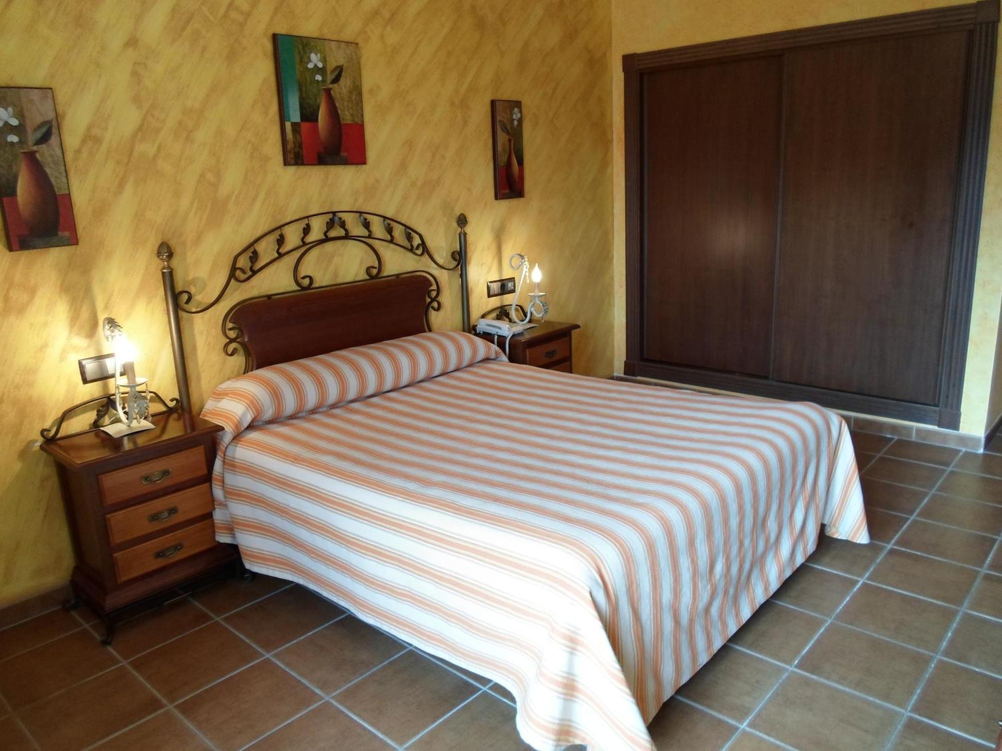 Hotel El Doncel Atarfe الغرفة الصورة