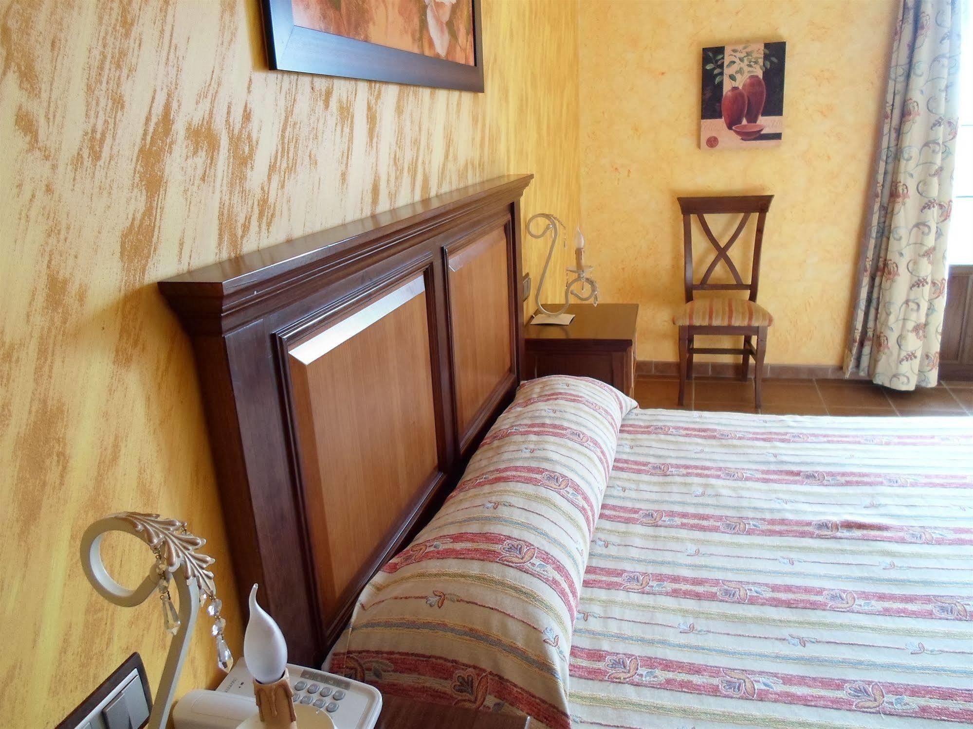 Hotel El Doncel Atarfe المظهر الخارجي الصورة